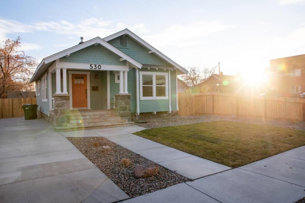 Reno'S Biggest Little House - Cozy Home Theatre Εξωτερικό φωτογραφία